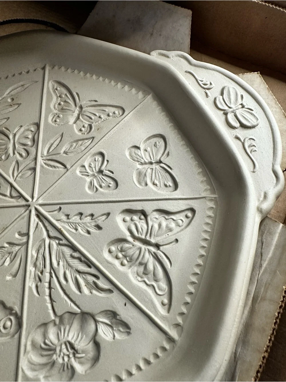 Brown Bag Cookie Art ceramic shortbread pan butterflies 9 inch